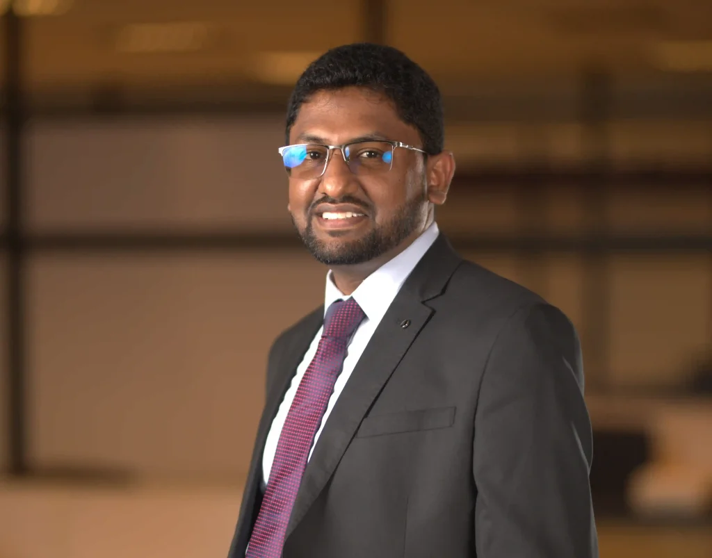 A corporate business professional and key executive team member at Infomate, a leading BPO company in Sri Lanka.